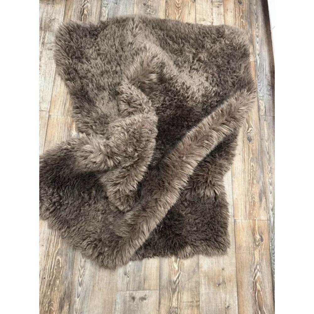 Brooks Brothers Luxe Faux Fur Throw Blanket